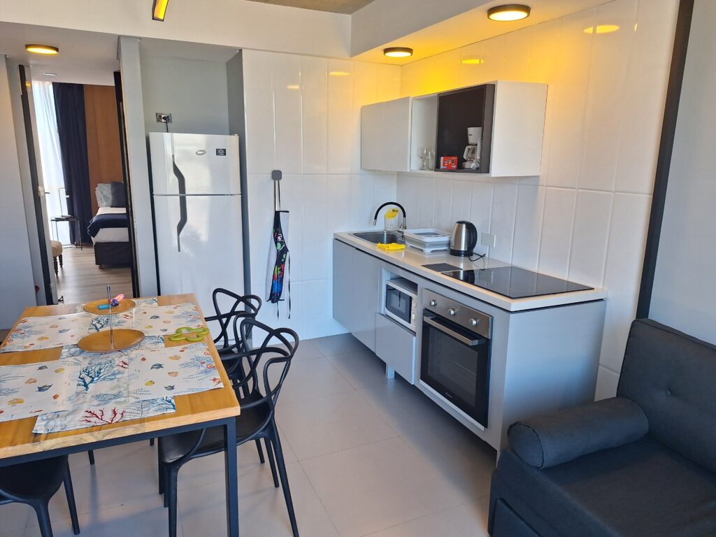 Departamento 2B de 2 ambientes en Marina Piccola, Mar de Ostende, Pinamar (foto 5 de 48)